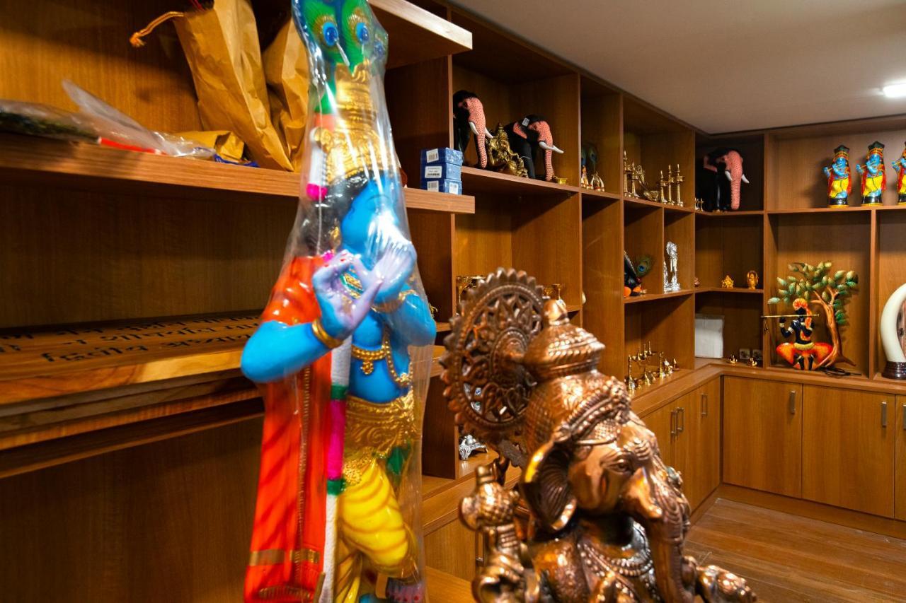 Harivaram Yuga Guruvayur Exterior photo